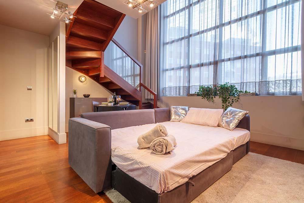 Apartamento DUPLEX ISOZAKI-GUGGENHEIM Bilbao Esterno foto